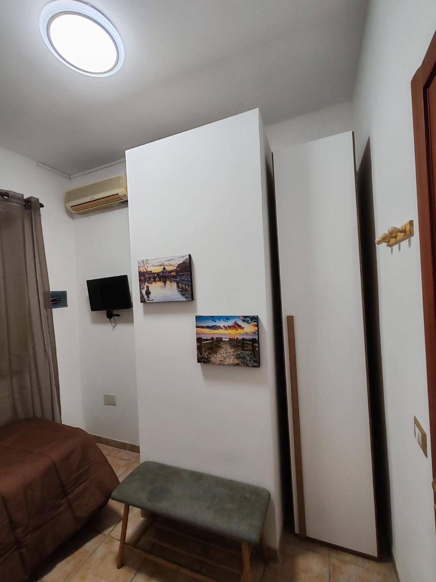 B&B Piazza Ragusa Рим Экстерьер фото