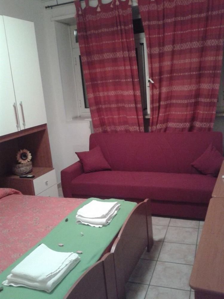 B&B Piazza Ragusa Рим Экстерьер фото